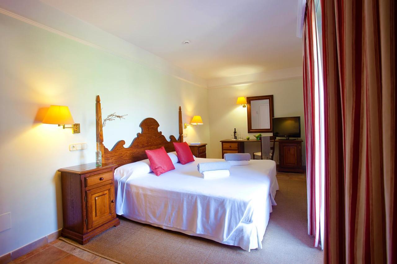 Hotel Cala Sant Vicenc - Adults Only Кала-Сан-Вісенте Екстер'єр фото